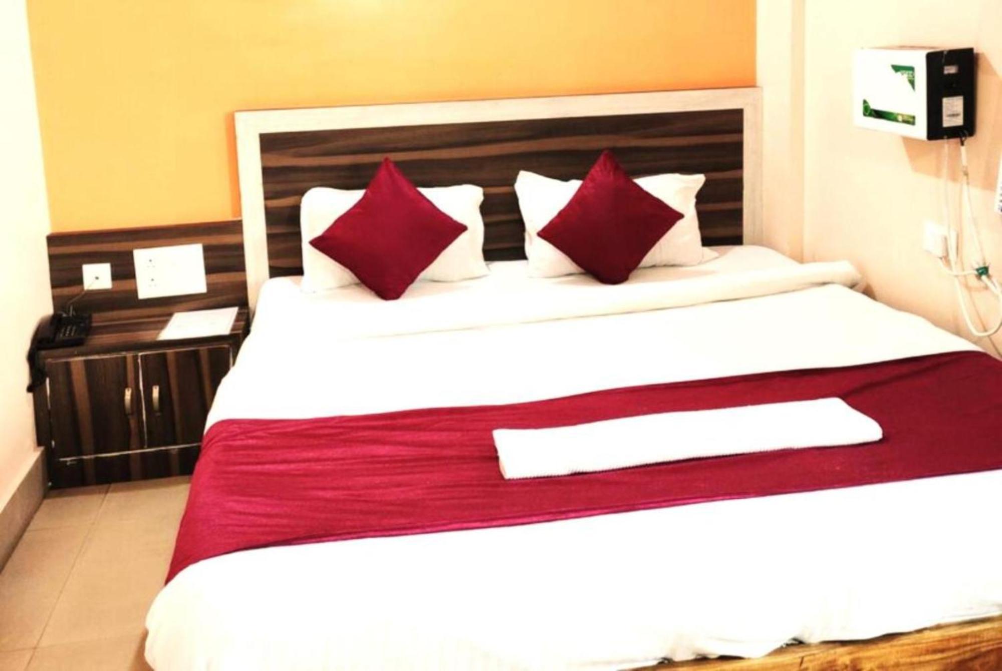Hotel Krishna Residency Puri Near Sea Beach Best Choice Of Travellers By Morservices 外观 照片